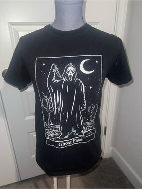 black Ghost Face tarot card graphic t-shirt